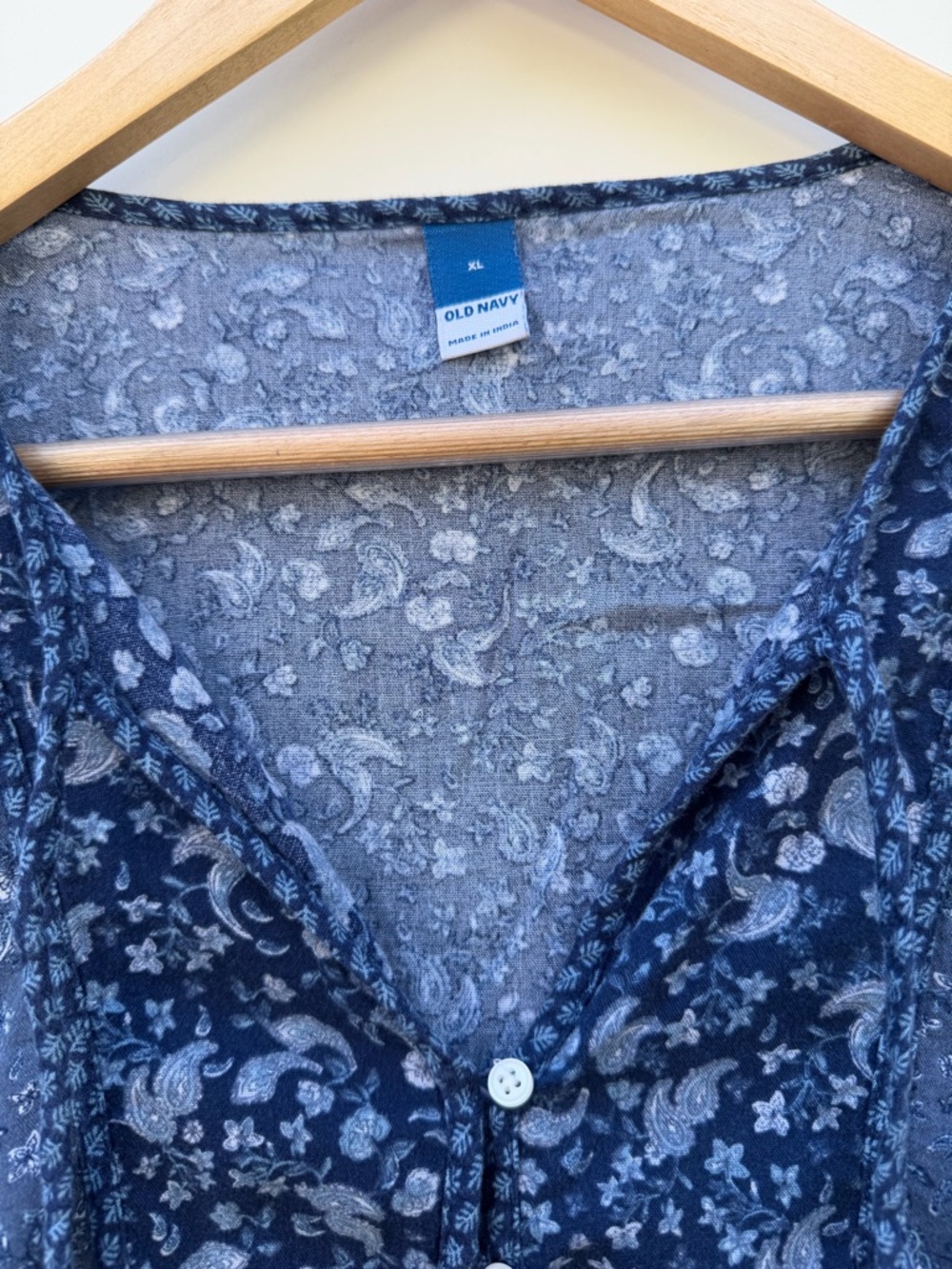 Old Navy XL Navy Blue Floral Button-Front Peasant Top Cottagecore - Picture 3 of 4